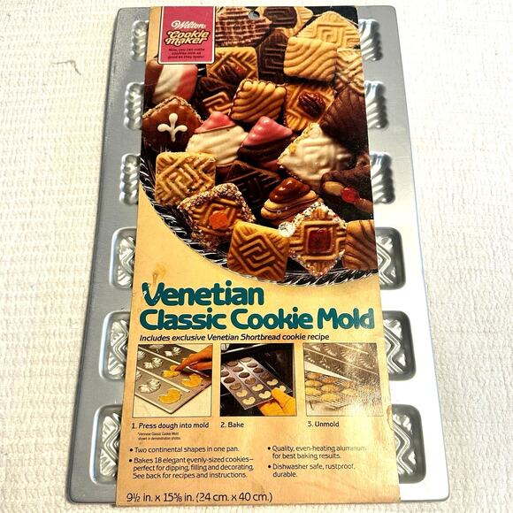 VINTAGE WILTON Venetian CLASSIC COOKIE MOLD PAN AND RECIPE. New Old Stock - Picture 1 of 6